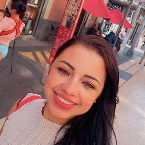 Meet your Posher, Ana flávia